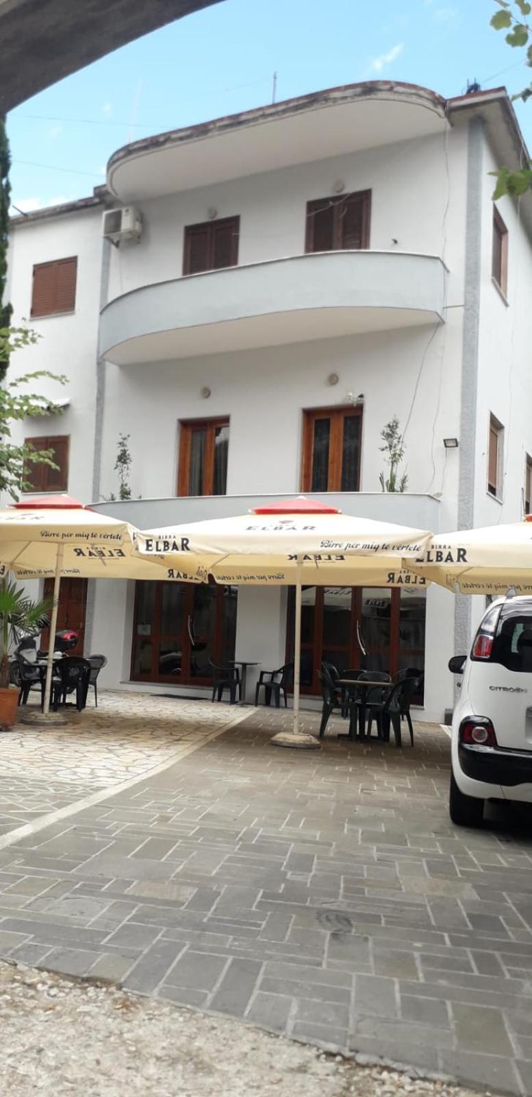 Guest House Kocollari Gjirokastër Eksteriør billede